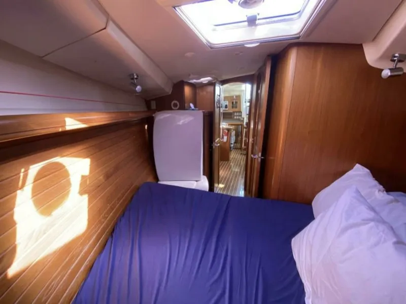 Slide: The Image of 2006 Hunter 45 Center Cockpit 45 - 7827717
