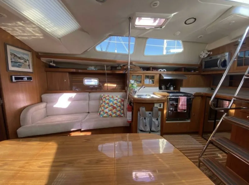Slide: The Image of 2006 Hunter 45 Center Cockpit 45 - 7827725