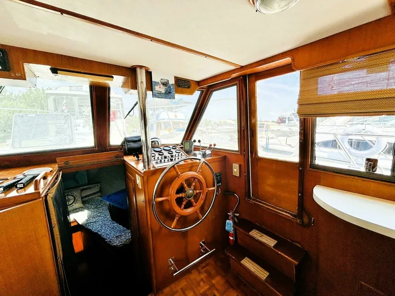 Slide: The Image of 1985 DeFever 40 OFFSHORE 40 - 7827773
