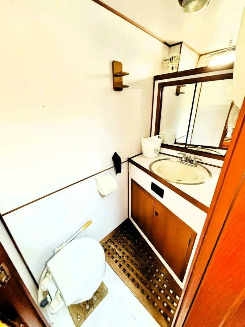 Slide: The Image of 1985 DeFever 40 OFFSHORE 40 - 7827782