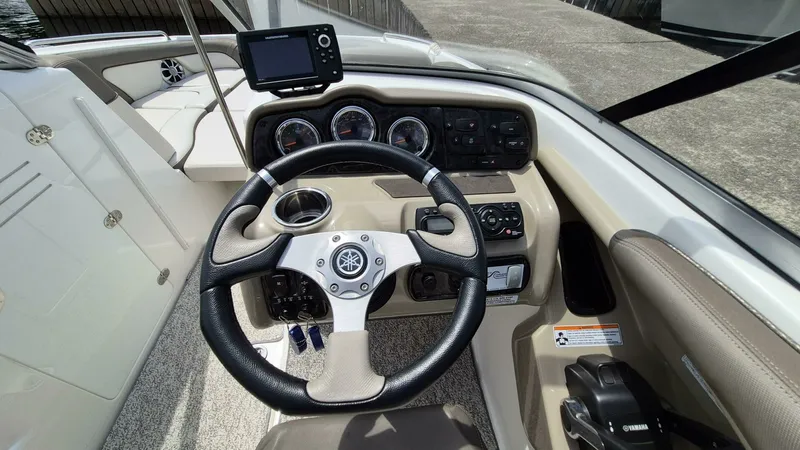 Slide: The Image of 2012 Yamaha Boats 242 Limited 24 - 7827815