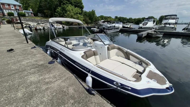 Slide: The Image of 2012 Yamaha Boats 242 Limited 24 - 7827822