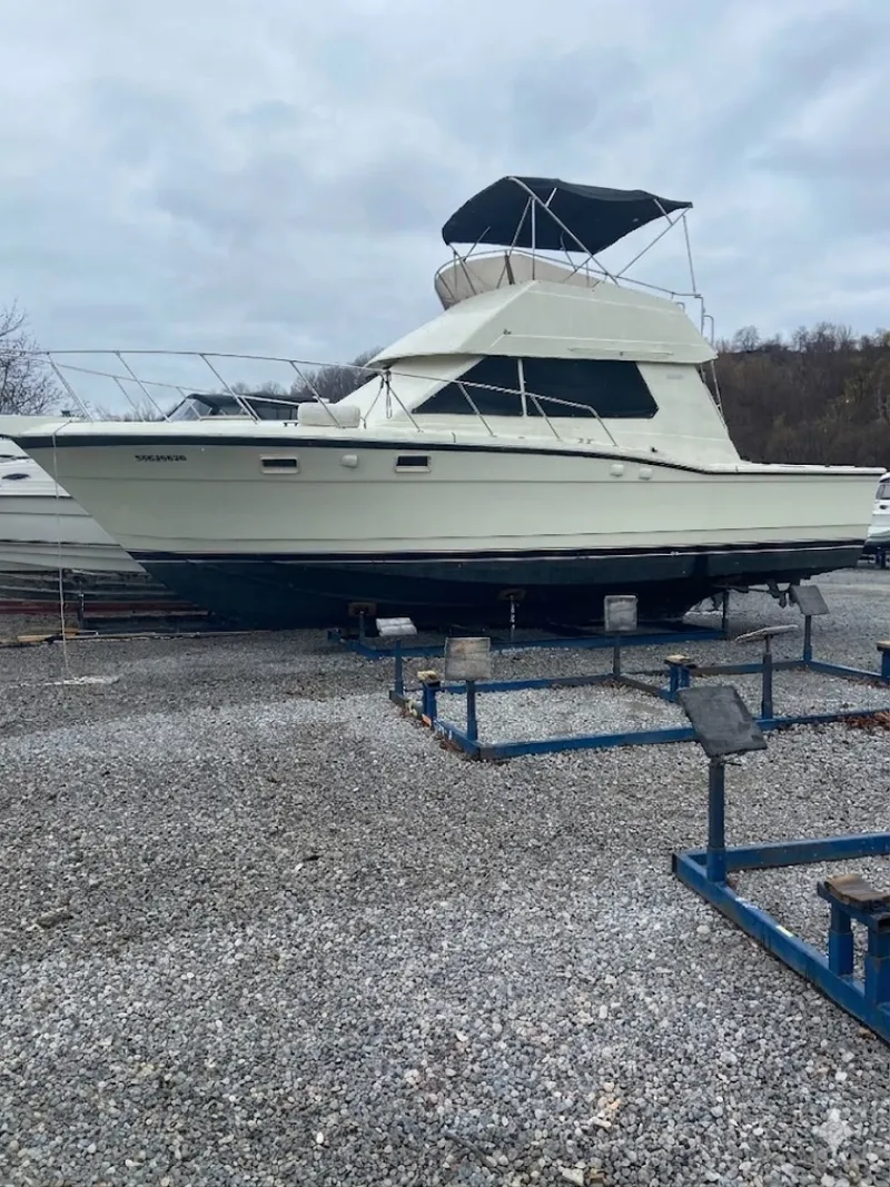 Slide: The Image of 1984 Hatteras 36 Convertible 36 - 7827832