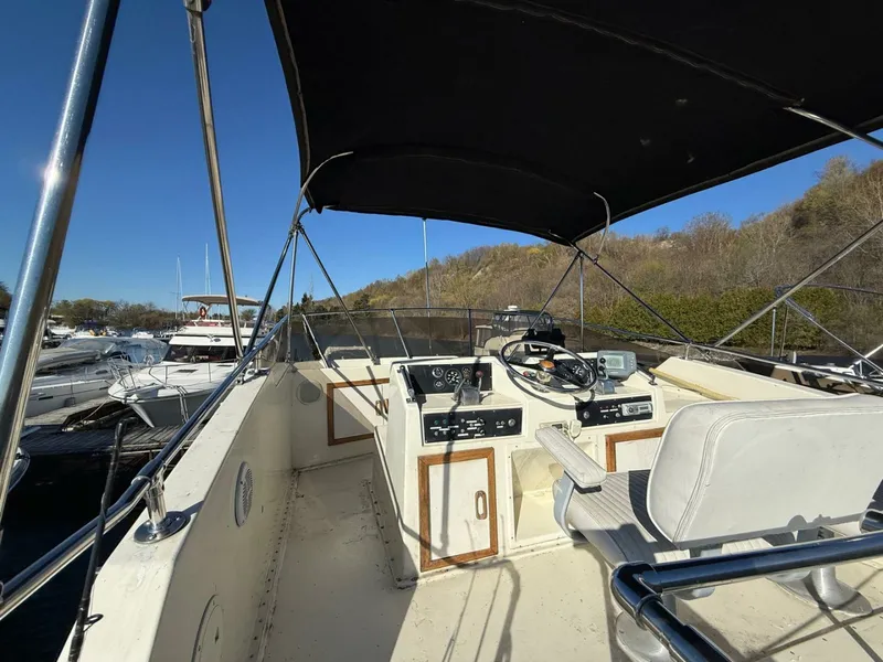 Slide: The Image of 1984 Hatteras 36 Convertible 36 - 7827856