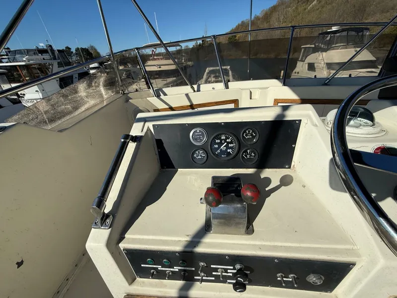 Slide: The Image of 1984 Hatteras 36 Convertible 36 - 7827864