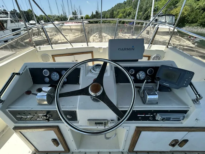 Slide: The Image of 1984 Hatteras 36 Convertible 36 - 7827862