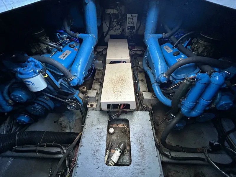 Slide: The Image of 1984 Hatteras 36 Convertible 36 - 7827889