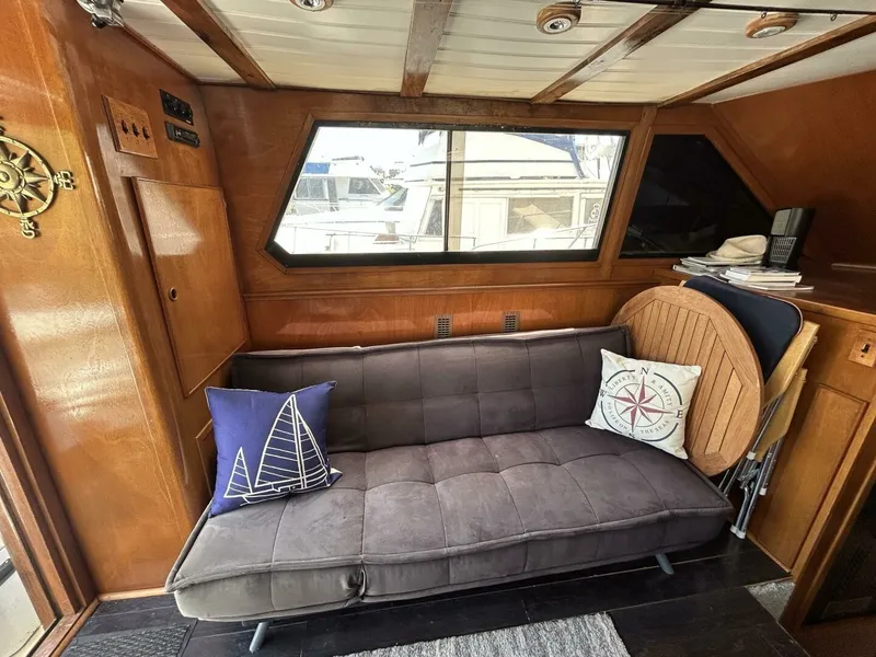 Slide: The Image of 1984 Hatteras 36 Convertible 36 - 7827878