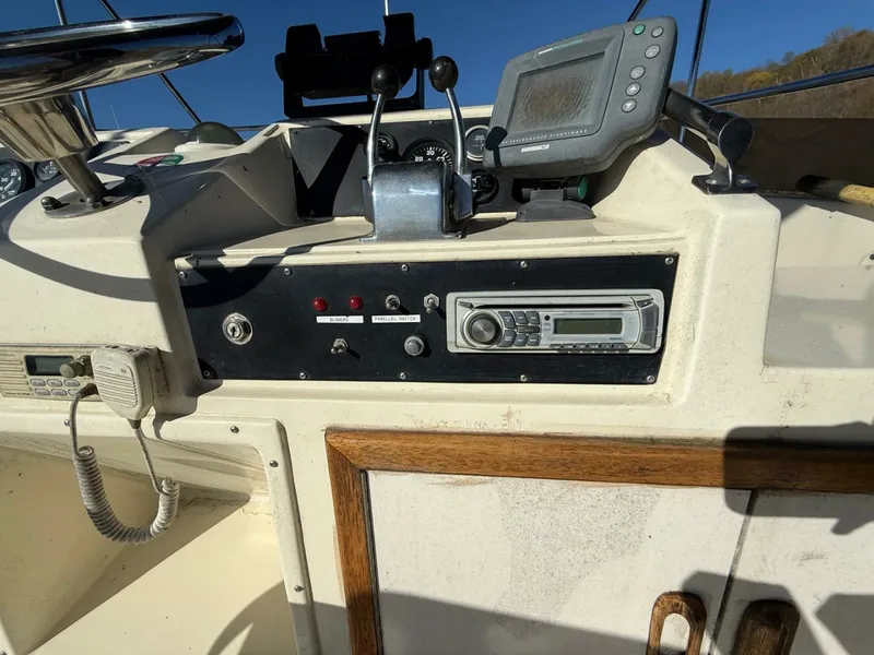 Slide: The Image of 1984 Hatteras 36 Convertible 36 - 7827869