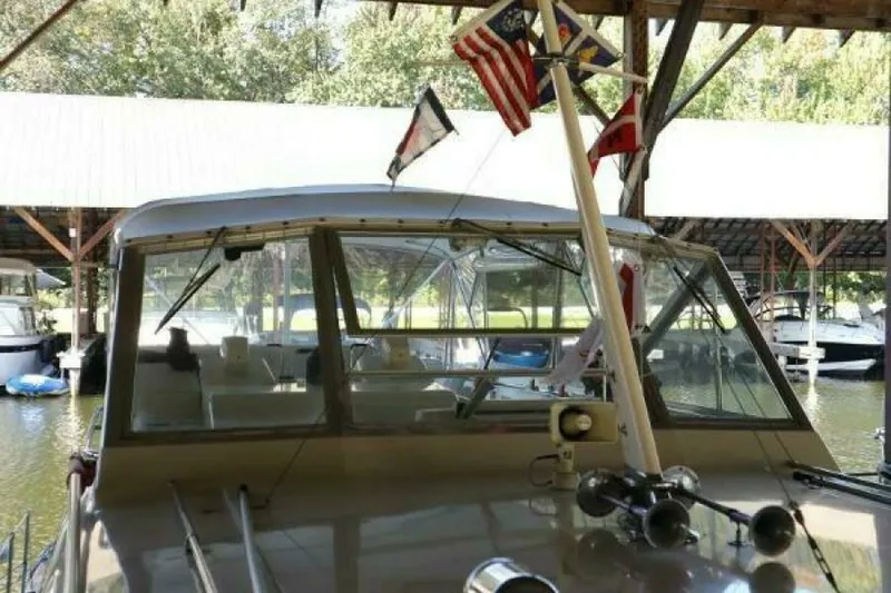 Slide: The Image of 1970 Chris-Craft 42 Commander 42 - 7827905