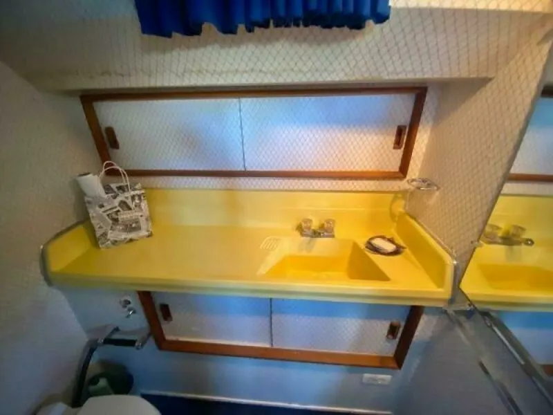 Slide: The Image of 1970 Chris-Craft 42 Commander 42 - 7827947