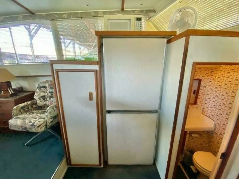 Slide: The Image of 1970 Chris-Craft 42 Commander 42 - 7827930