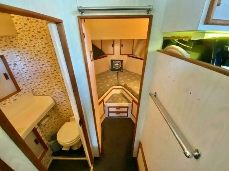 Slide: The Image of 1970 Chris-Craft 42 Commander 42 - 7827931