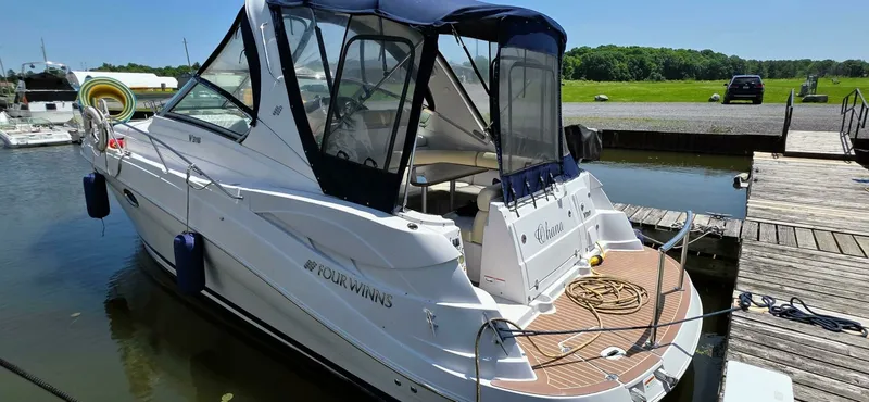 Slide: The Image of 2008 Four Winns 318 Vista 31 - 7827957
