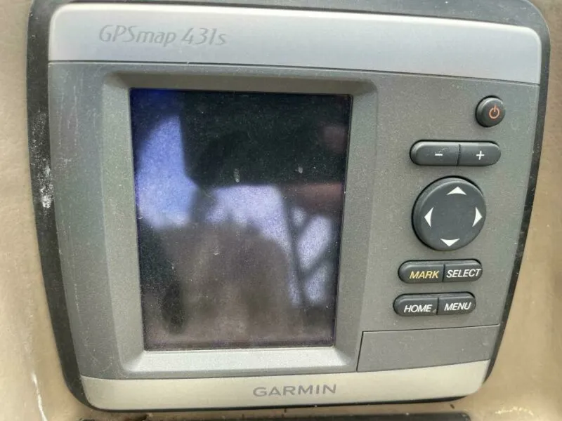 Slide: The Image of 2013 Bennington 2575 QCW 25 - 7828135