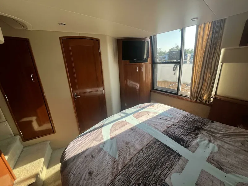 Slide: The Image of 2003 Carver 444 Cockpit Motor Yacht 44 - 7828310