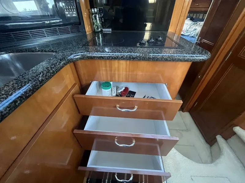 Slide: The Image of 2003 Carver 444 Cockpit Motor Yacht 44 - 7828304