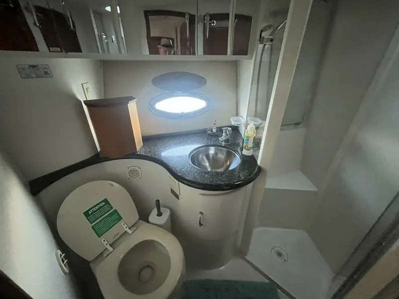 Slide: The Image of 2003 Carver 444 Cockpit Motor Yacht 44 - 7828323