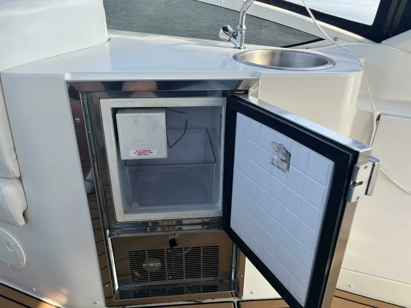 Slide: The Image of 2003 Carver 444 Cockpit Motor Yacht 44 - 7828280