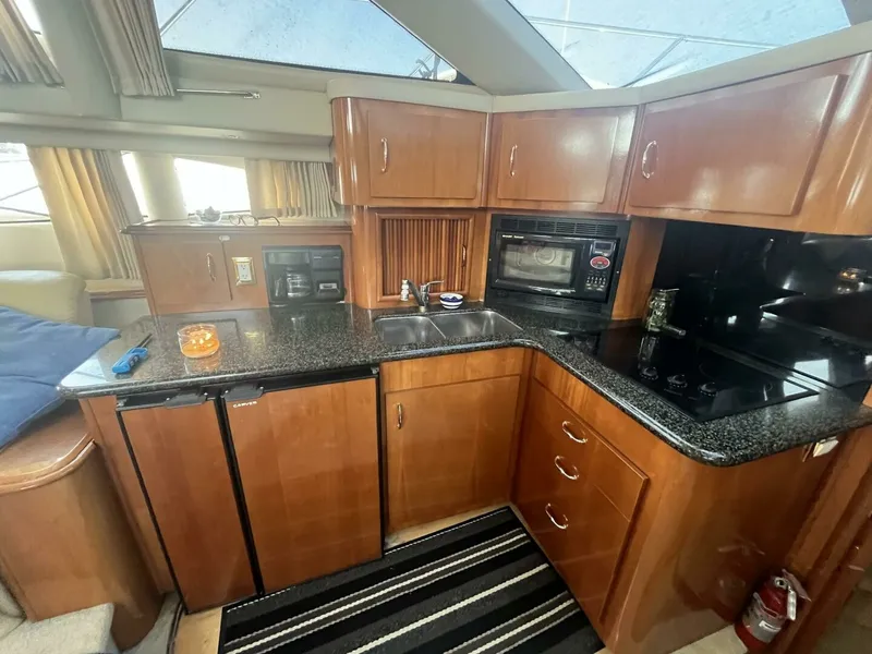 Slide: The Image of 2003 Carver 444 Cockpit Motor Yacht 44 - 7828299