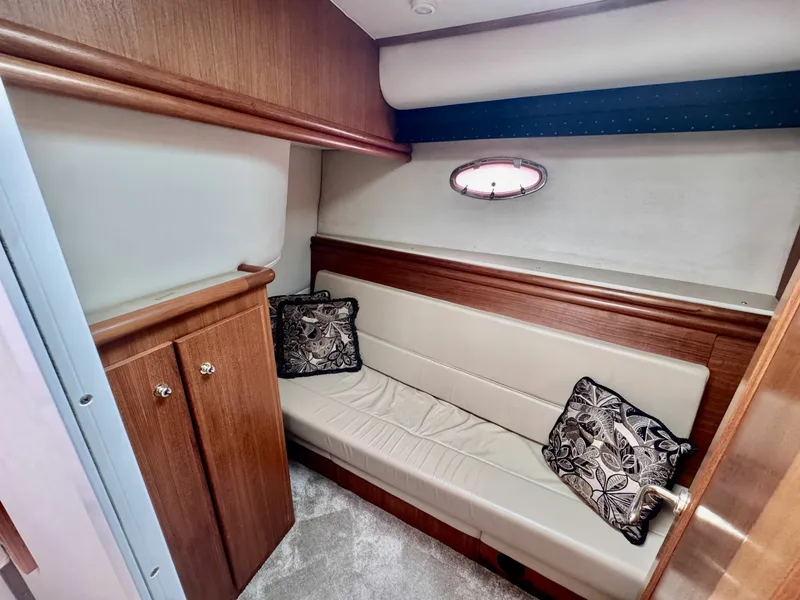Slide: The Image of 1997 Carver 500 Cockpit Motor Yacht 50 - 7828438