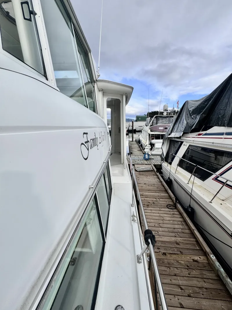 Slide: The Image of 1997 Carver 500 Cockpit Motor Yacht 50 - 7828400