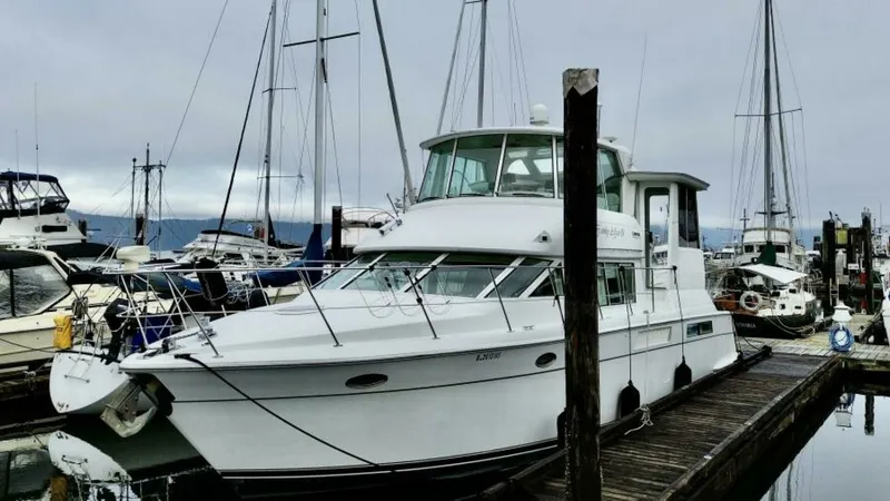 Slide: The Image of 1997 Carver 500 Cockpit Motor Yacht 50 - 7828455