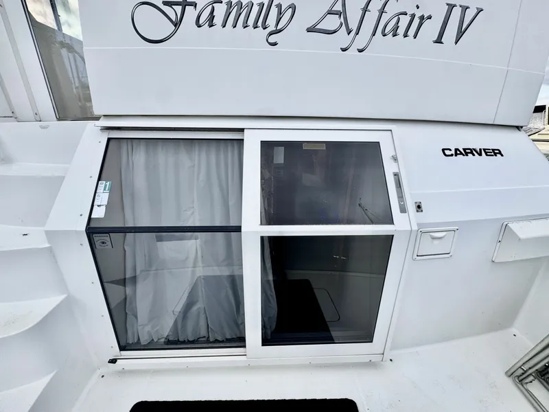 Slide: The Image of 1997 Carver 500 Cockpit Motor Yacht 50 - 7828388