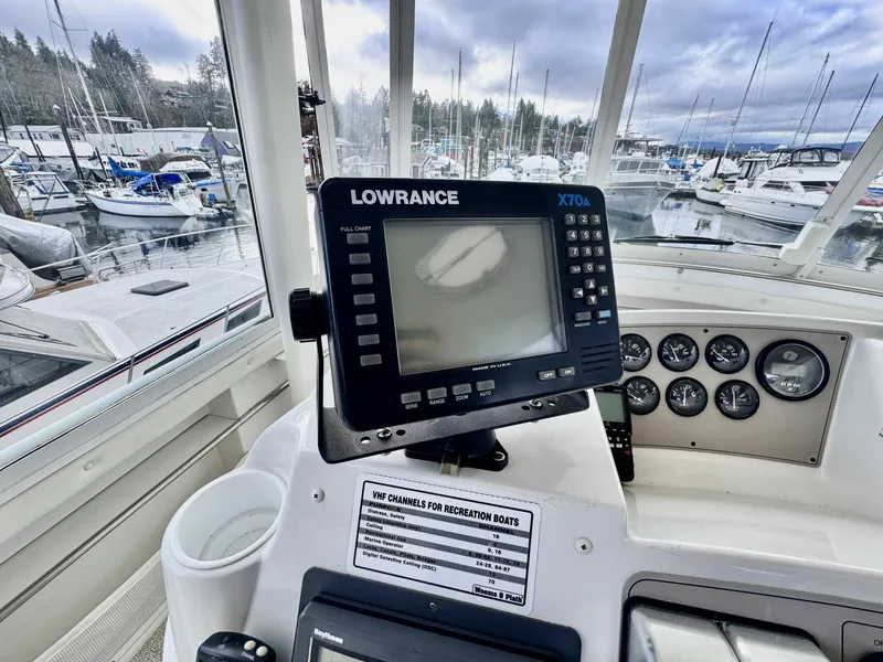 Slide: The Image of 1997 Carver 500 Cockpit Motor Yacht 50 - 7828406