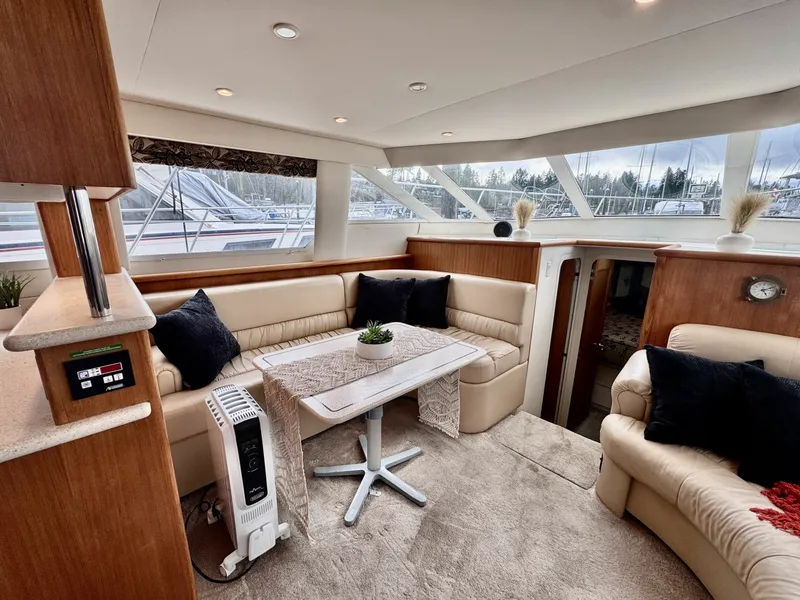 Slide: The Image of 1997 Carver 500 Cockpit Motor Yacht 50 - 7828418