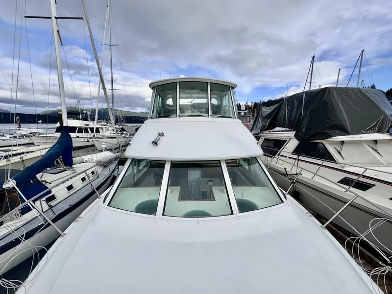 Slide: The Image of 1997 Carver 500 Cockpit Motor Yacht 50 - 7828399