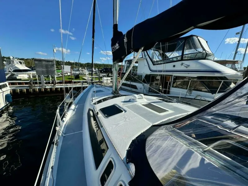 Slide: The Image of 1995 Hunter 430 43 - 7828529