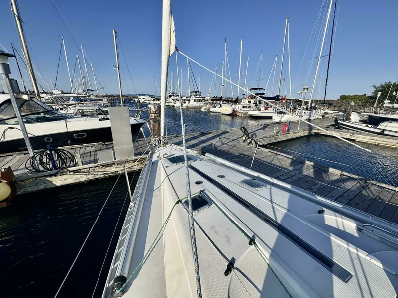 Slide: The Image of 1991 Beneteau 45 First 45 - 7828631