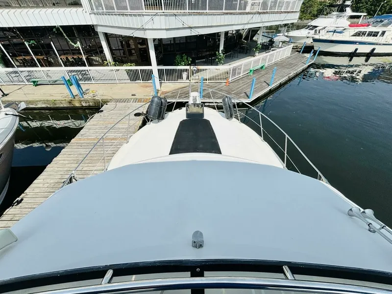 Slide: The Image of 1988 Carver 3807 AFT CABIN 38 - 7828659