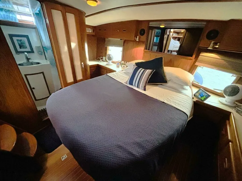 Slide: The Image of 1987 President 35 AFT CABIN 35 - 7828812