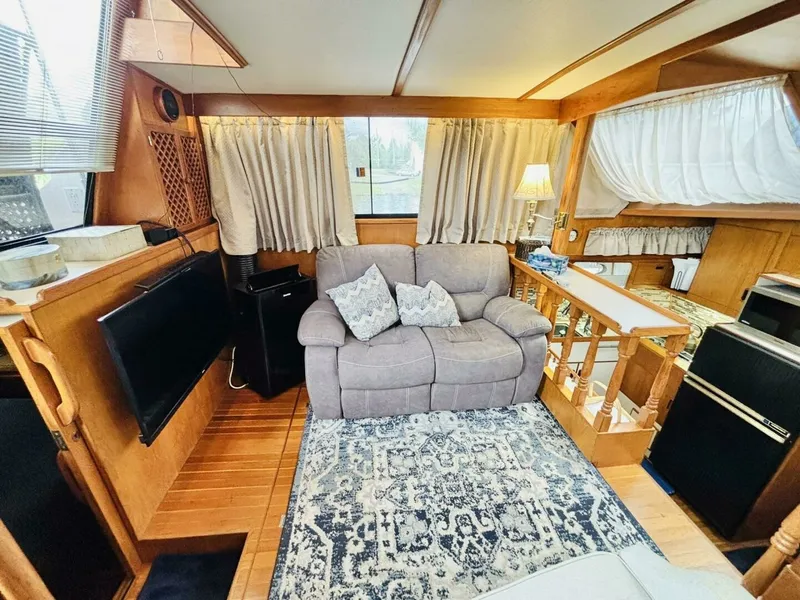 Slide: The Image of 1987 President 35 AFT CABIN 35 - 7828798