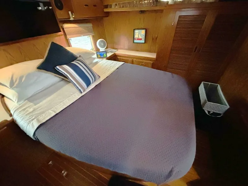 Slide: The Image of 1987 President 35 AFT CABIN 35 - 7828811
