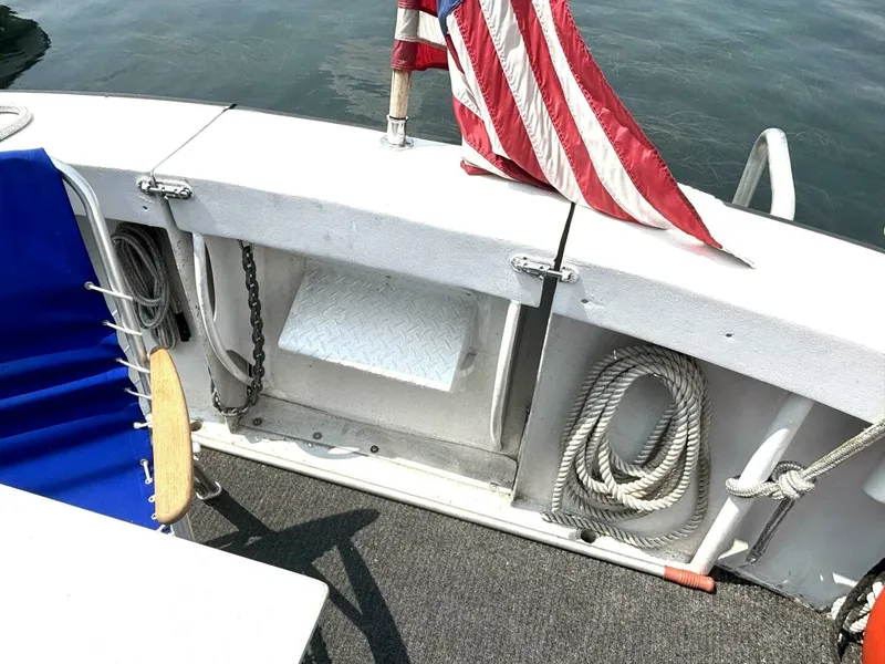 Slide: The Image of 1987 Davidson 48 Sportfish 48 - 7829056