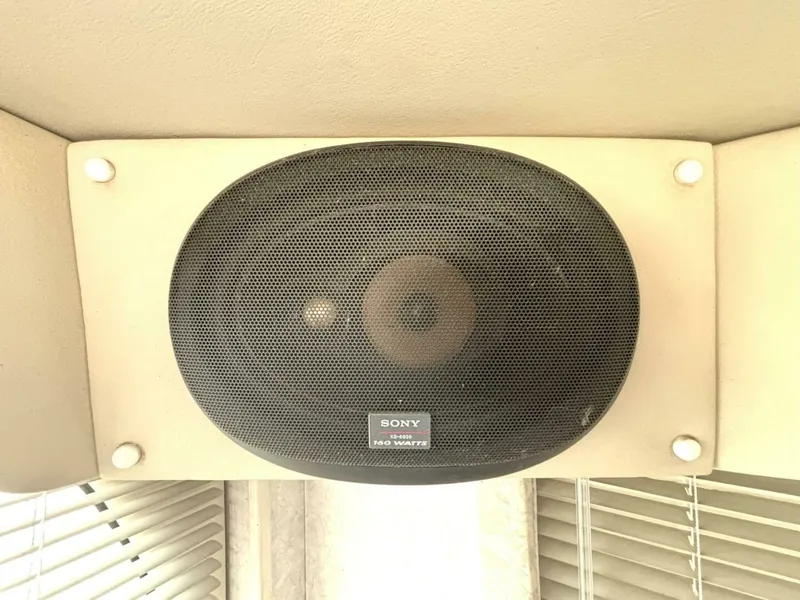 Slide: The Image of 1987 Davidson 48 Sportfish 48 - 7829087
