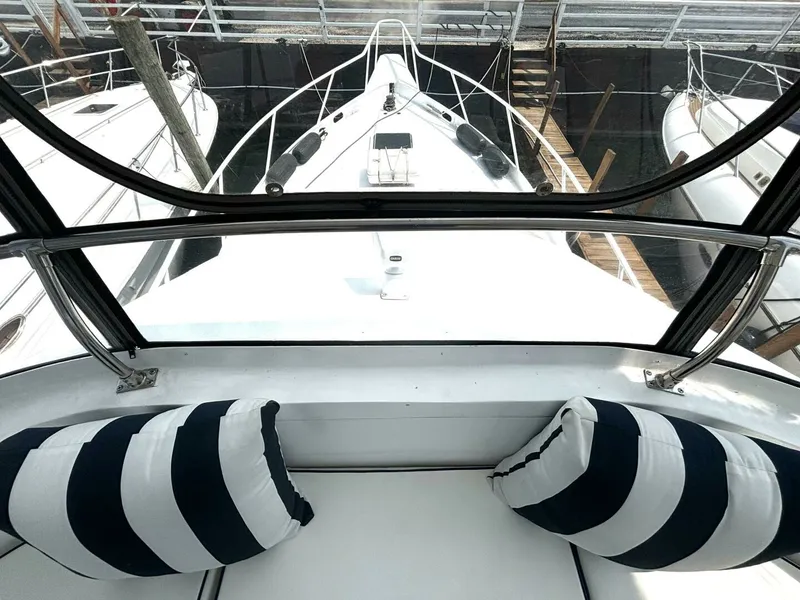 Slide: The Image of 1987 Davidson 48 Sportfish 48 - 7829069