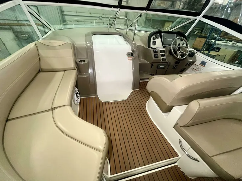 Slide: The Image of 2011 Cruisers Yachts 330 Express 33 - 7829176
