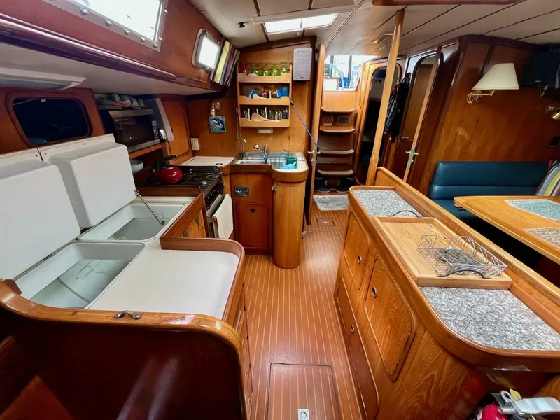 Slide: The Image of 1985 Beneteau Idylle 15.5 51 - 7829220