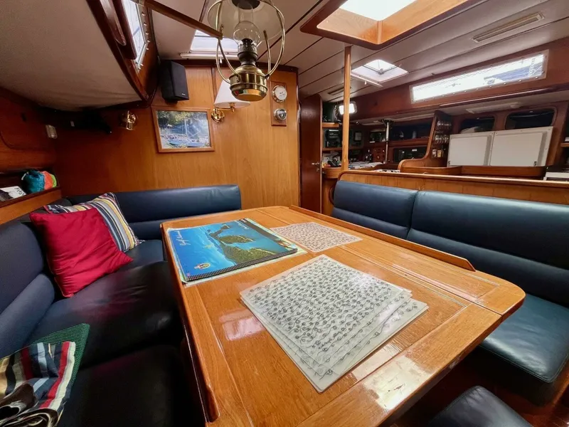 Slide: The Image of 1985 Beneteau Idylle 15.5 51 - 7829225