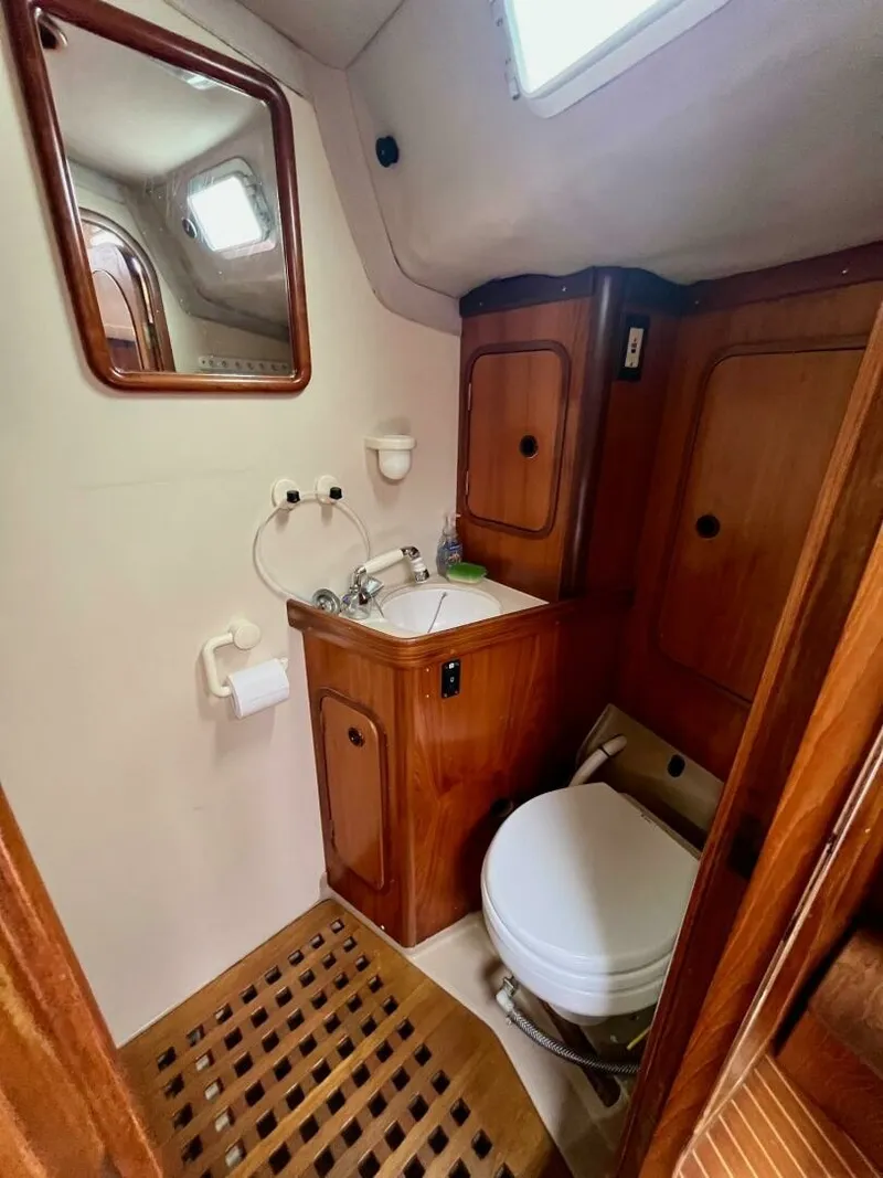 Slide: The Image of 1985 Beneteau Idylle 15.5 51 - 7829229
