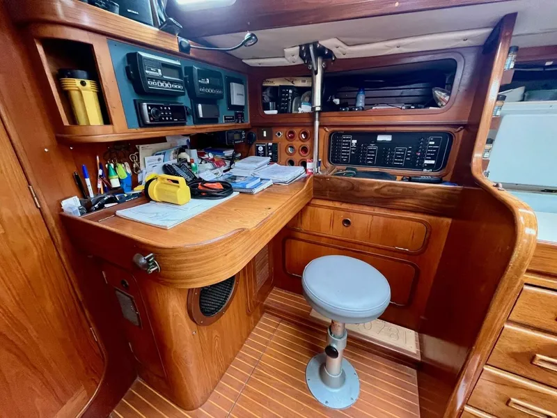 Slide: The Image of 1985 Beneteau Idylle 15.5 51 - 7829226