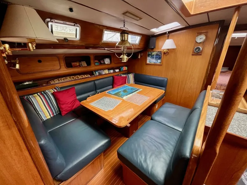 Slide: The Image of 1985 Beneteau Idylle 15.5 51 - 7829224