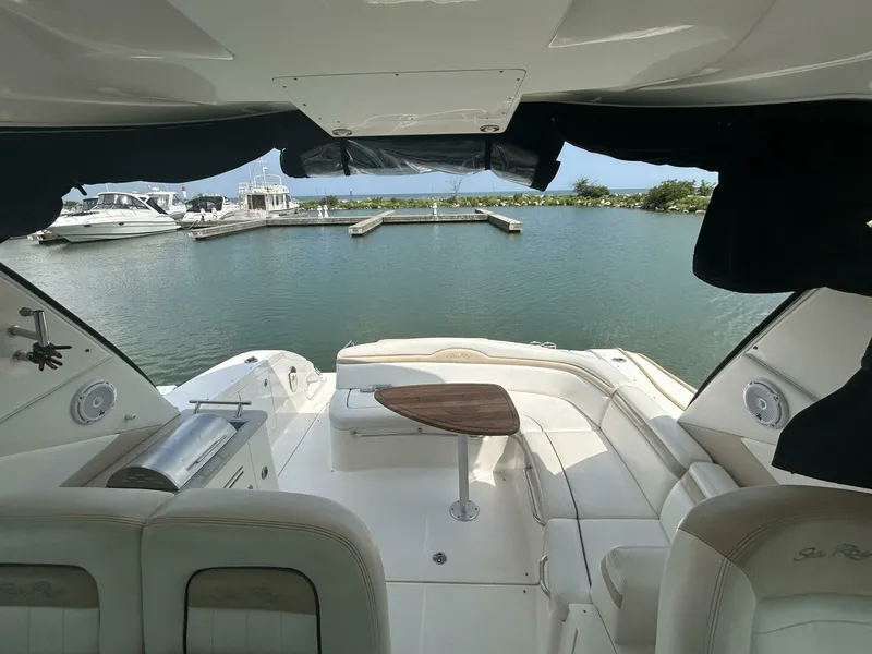 Slide: The Image of 2010 Sea Ray 370 Sundancer 37 - 7829264