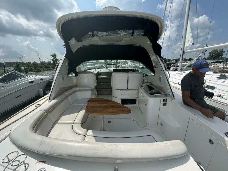 Slide: The Image of 2010 Sea Ray 370 Sundancer 37 - 7829255