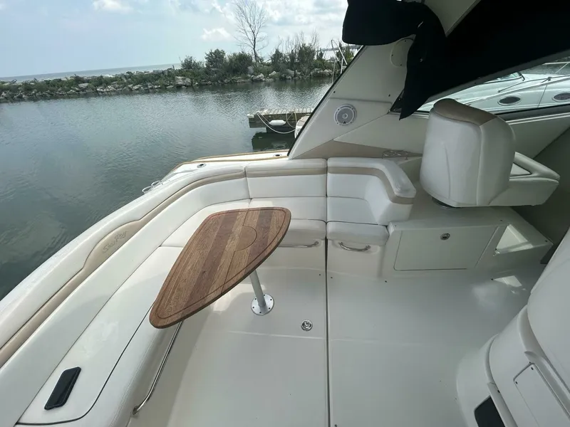 Slide: The Image of 2010 Sea Ray 370 Sundancer 37 - 7829257
