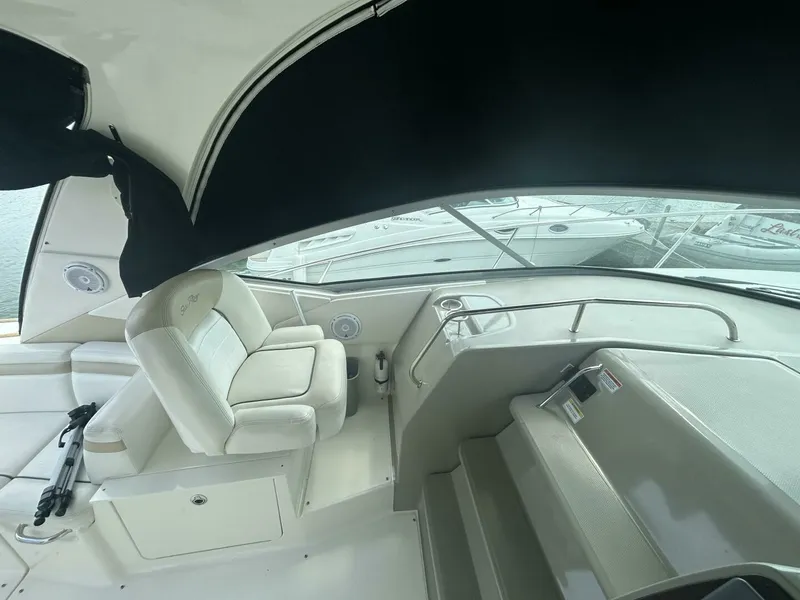 Slide: The Image of 2010 Sea Ray 370 Sundancer 37 - 7829282